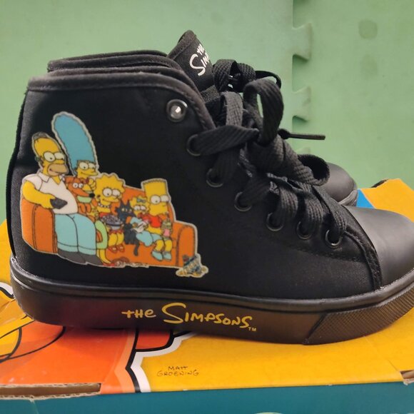 Heelys Other - HEELYS Boy's The Simpsons Hustle High Top Skate Sneakers Size 2 Youth w/ box